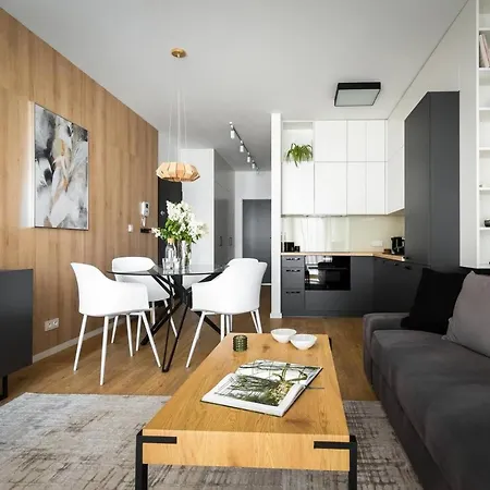Premium On Browary Warszawskie With Parking & Balcony Apartament