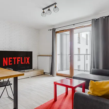 Apartment Premium On Browary Warszawskie With Parking & Balcony