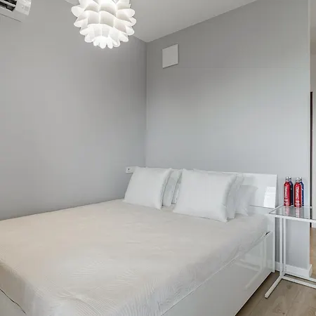 Premium On Browary Warszawskie With Parking & Balcony Apartment Warsaw