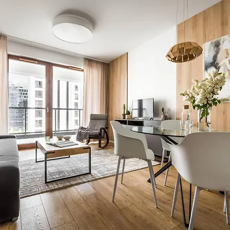 Apartment Premium On Browary Warszawskie With Parking & Balcony