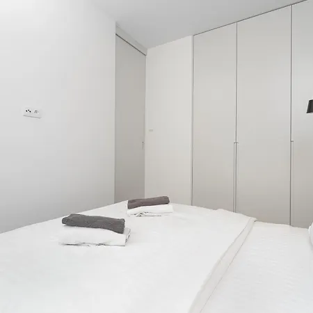 Premium On Browary Warszawskie With Parking & Balcony Apartment *