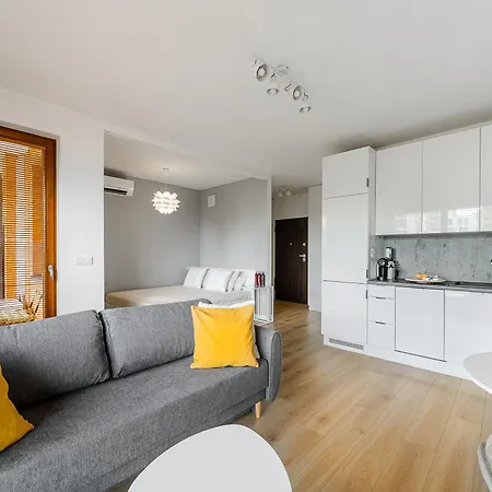 Premium On Browary Warszawskie With Parking & Balcony Apartment