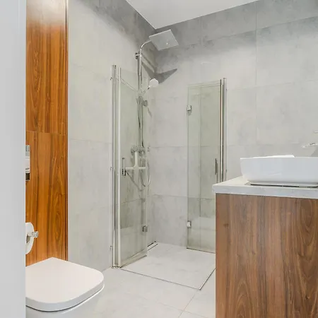 Premium On Browary Warszawskie With Parking & Balcony Apartment Warsaw