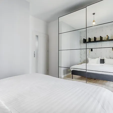 Apartment Premium On Browary Warszawskie With Parking & Balcony