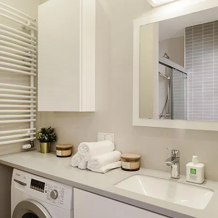 Premium On Browary Warszawskie With Parking & Balcony *